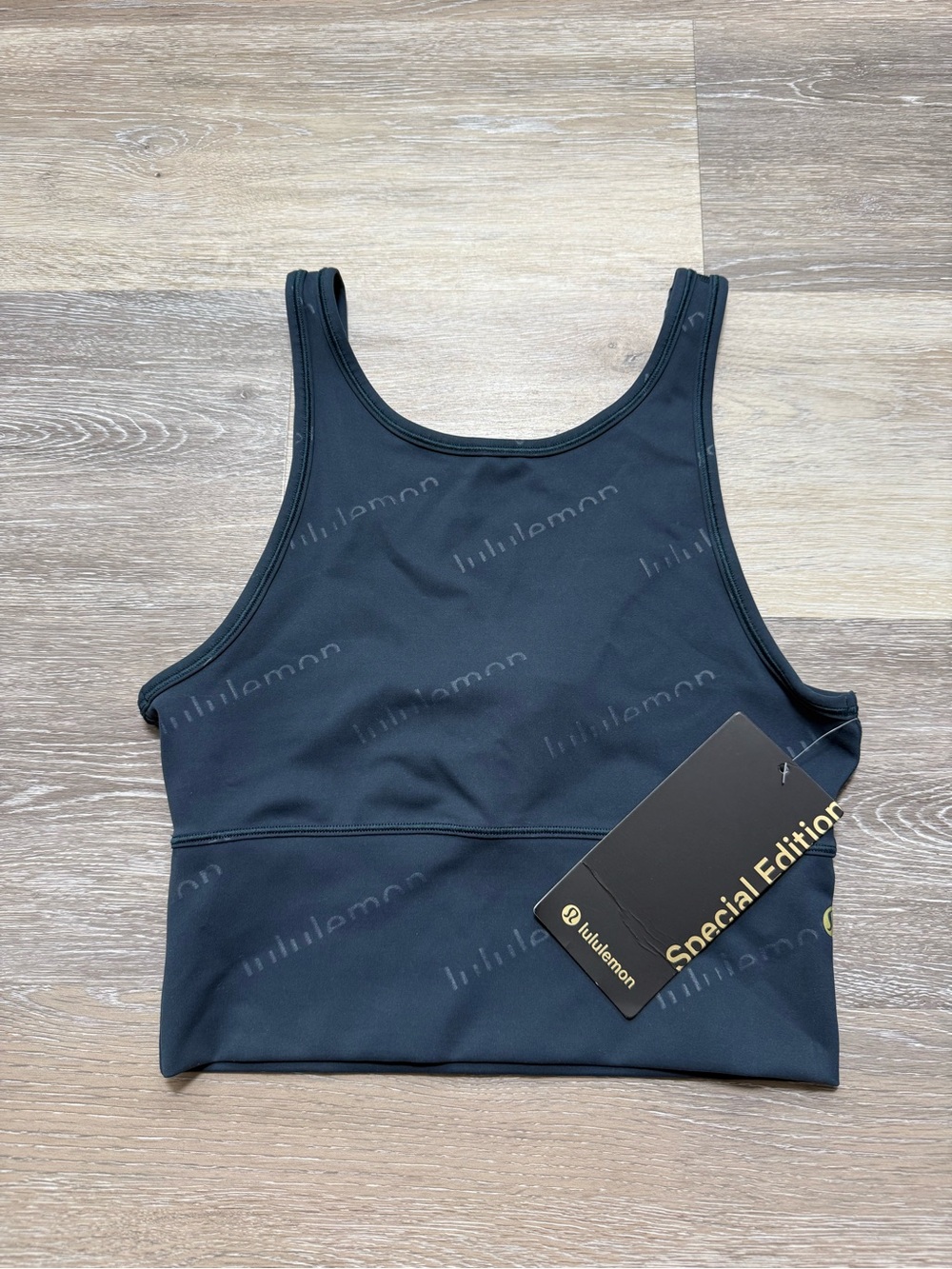 Lululemon Power Pivot Tank *Emboss Limited Edition - Submarine